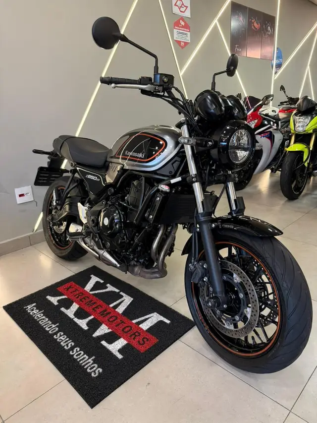 Moto Kawasaki Z 650 2023 RS