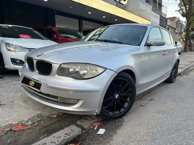 Carro BMW 118i 2010 118i UE71