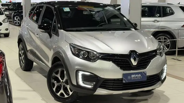 Carro Renault Captur 2018 Intense 1.6 16v SCe CVT (Flex)