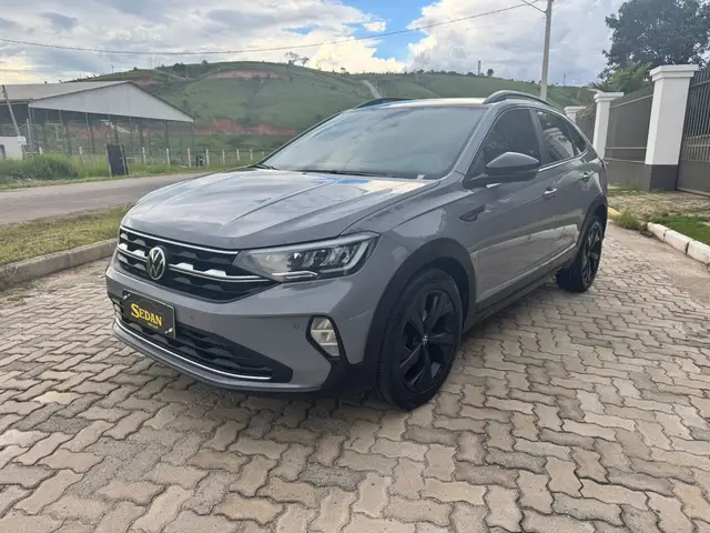 Carro Volkswagen Nivus 2021 Highline 1.0 Turbo (Aut.)