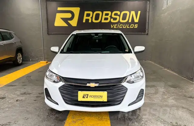 Carro Chevrolet Onix 2023 LT 1.0