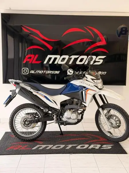 Moto Honda NXR 160 2024 Bros CBS