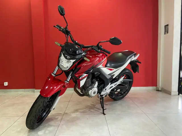 Moto Honda CB 250F Twister 2017 Standard