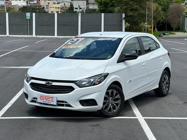 Carro Chevrolet Joy 2021 Hatch 1.0 8V (Flex)