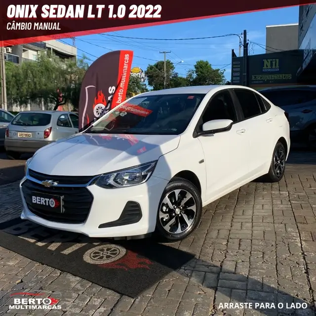 Carro Chevrolet Onix 2022 LT 1.0