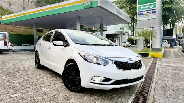 Carro Kia Cerato 2016 SX 1.6 (Aut) (Flex)