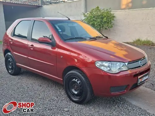 Carro Fiat Palio 2004 HLX 1.8 8V (versão III)