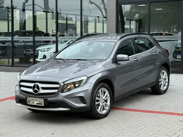 Carro Mercedes-Benz GLA 200 2016 GLA 200 1.6 Style