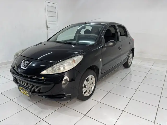 Carro Peugeot 207 2013 Hatch XR 1.4 8V (flex) 4p