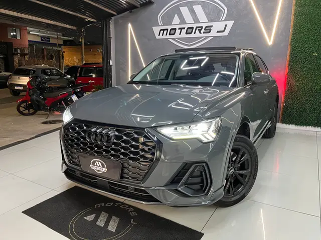 Carro Audi Q3 2023 Performance Black 2.0