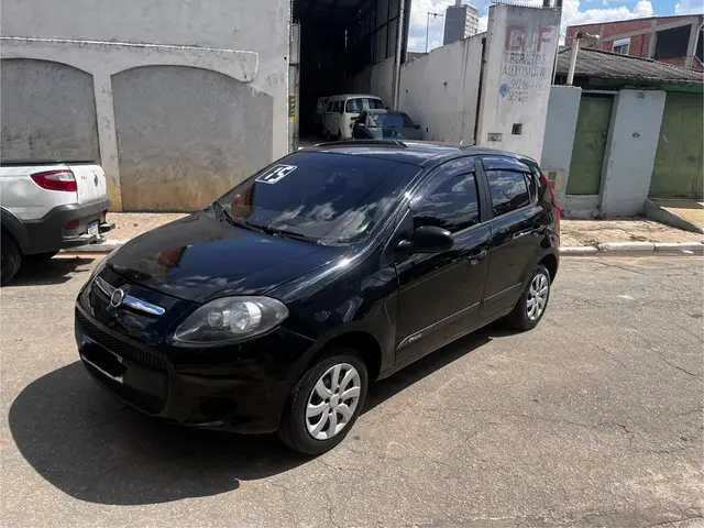 Carro Fiat Palio 2015 Attractive 1.4 Evo (Flex)
