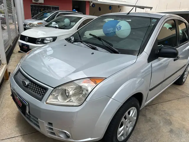 Carro Ford Fiesta Hatch 2009 1.0 (Flex)