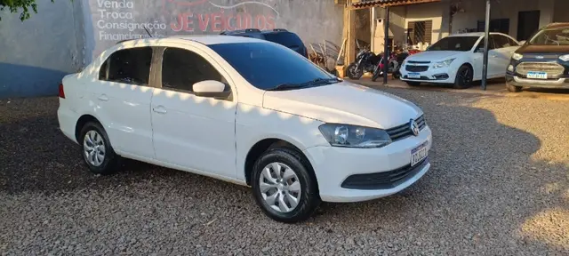 Carro Volkswagen Voyage 2016 1.6 VHT Trendline (Flex)