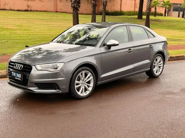 Carro Audi A3 2015 1.4 TFSI Attraction S Tronic