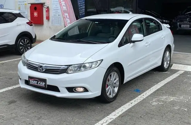 Carro Honda Civic 2015 LXS 1.8 i-VTEC (Flex)