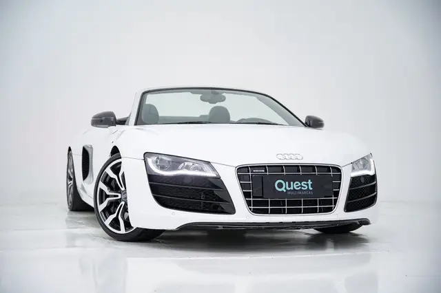 Carro Audi R8 2011 R8 Spyder 5.2 Quattro R-tronic/S-tronic