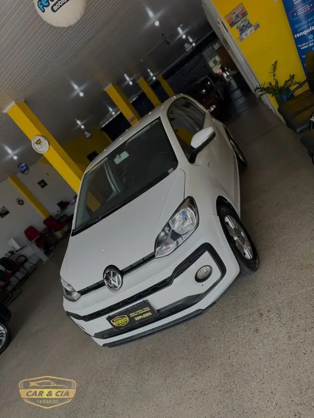 Carro Volkswagen Up! 2018 1.0 12v E-Flex move up!