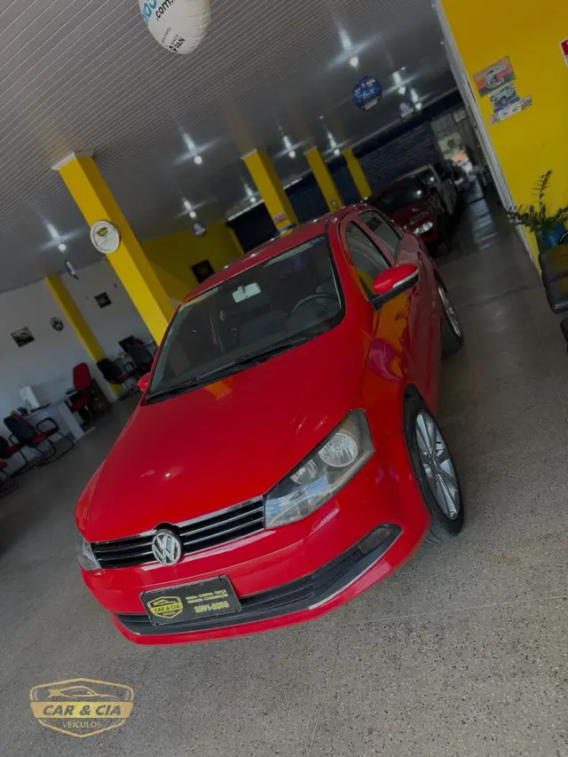 Carro Volkswagen Voyage 2014 1.0 TEC (Flex)