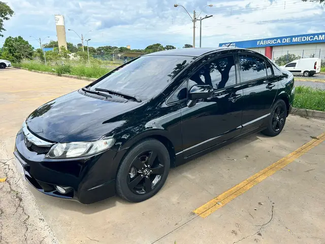 Carro Honda Civic 2010 New  LXL 1.8 16V (Flex)