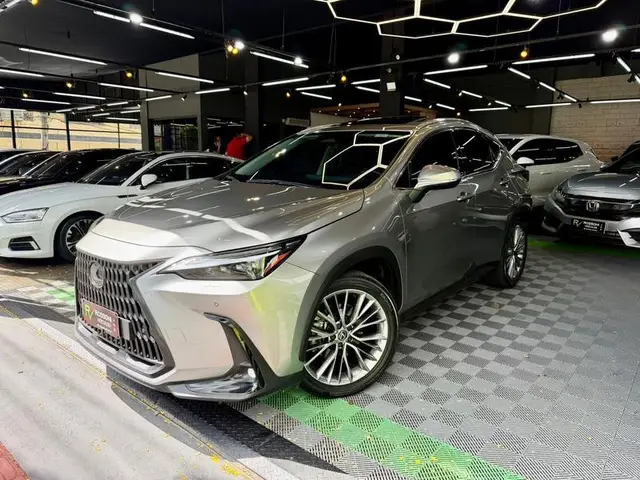 Carro Lexus NX 350h 2023 Luxury 2.5 16V Aut. (Híbrido)