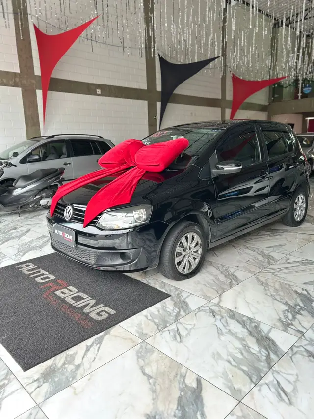 Carro Volkswagen Fox 2013 1.0 TEC (Flex) 4p