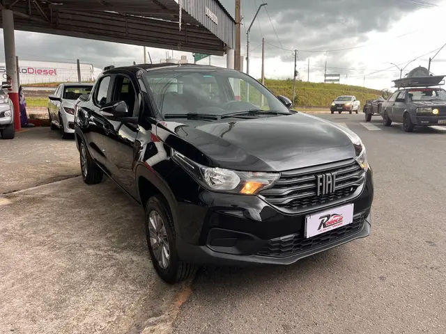 Carro Fiat Strada 2023 Freedom 1.3 CD (Flex)