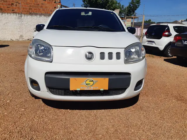Carro Fiat Uno 2013 Vivace Italia 1.0 8V (Flex) 4p