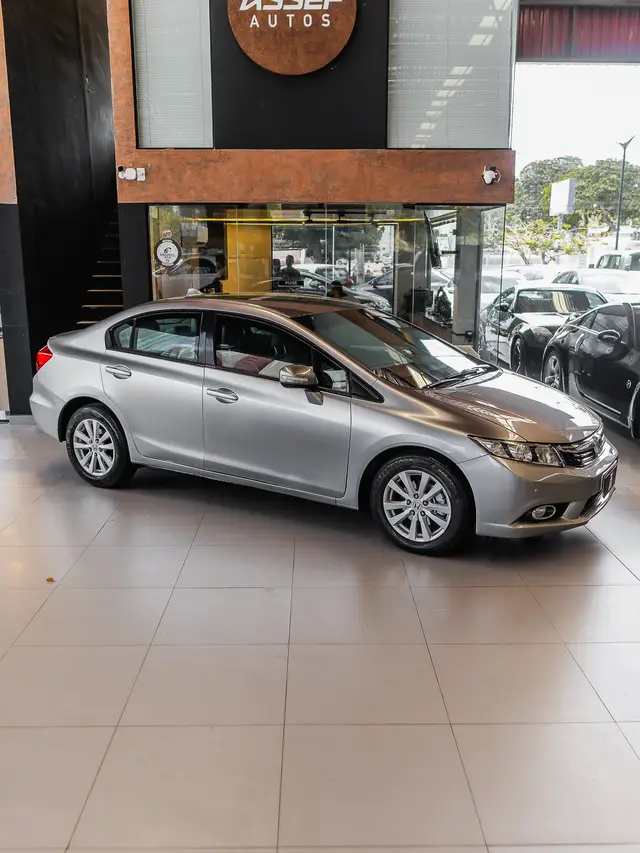 Carro Honda Civic 2014 New  LXR 2.0 i-VTEC (Aut) (Flex)