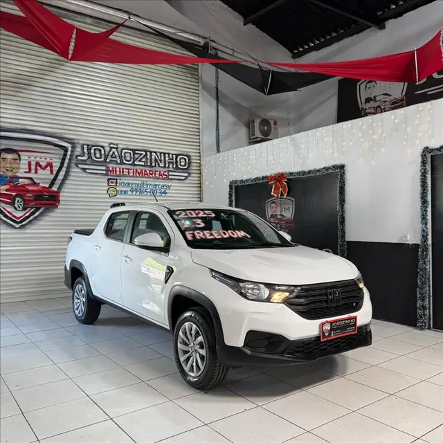 Carro Fiat Strada 2025 Freedom 1.3 Flex 8V CD