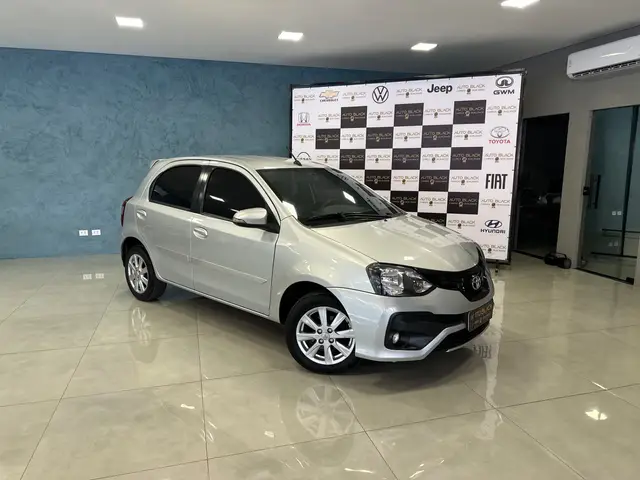 Carro Toyota Etios 2019 X Plus 1.5 (Aut) (Flex)