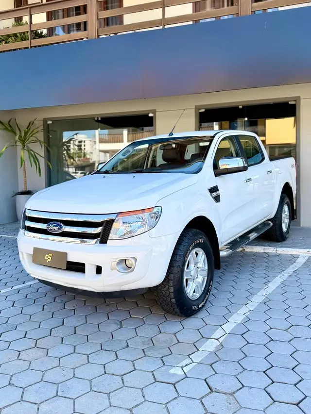 Carro Ford Ranger Cabine Dupla 2015 Ranger 3.2 XLT CD 4x4 (Aut)