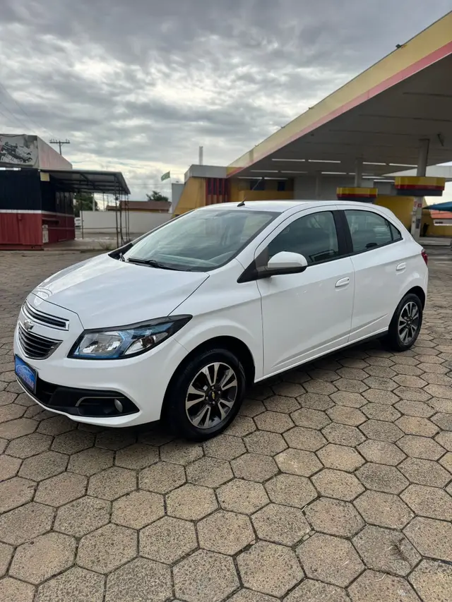 Carro Chevrolet Onix 2016 1.4 LTZ SPE/4