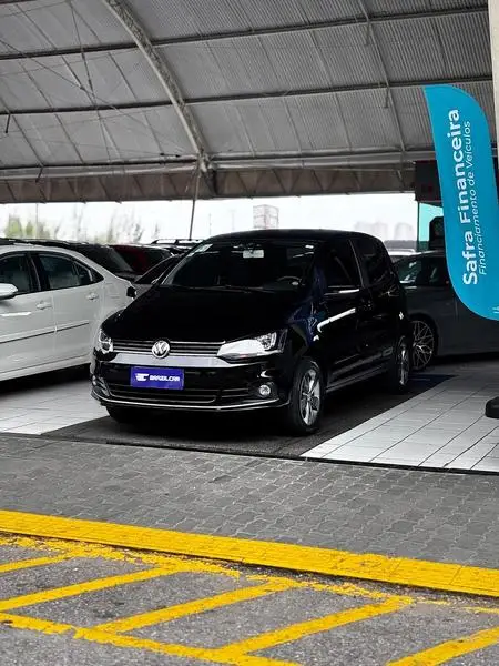 Carro Volkswagen Fox 2019 1.6 MSI Connect (Flex)