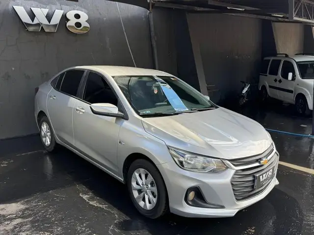 Carro Chevrolet Onix Plus 2020 1.0 LTZ Turbo Flex (Aut)