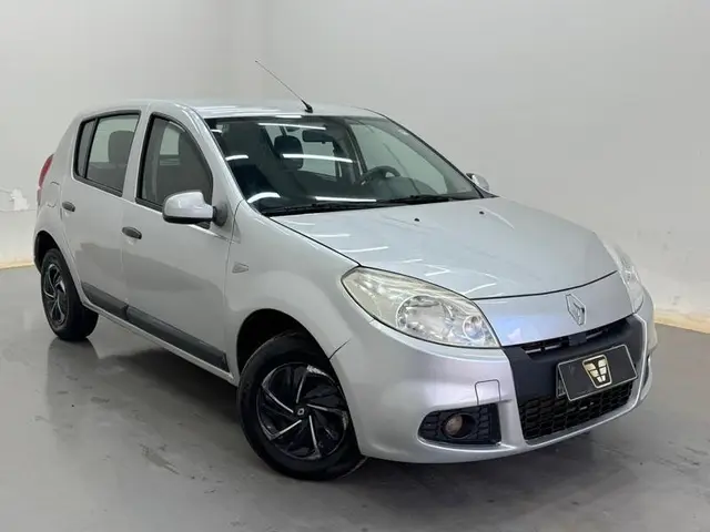 Carro Renault Sandero 2013 Expression 1.0 16V (flex)