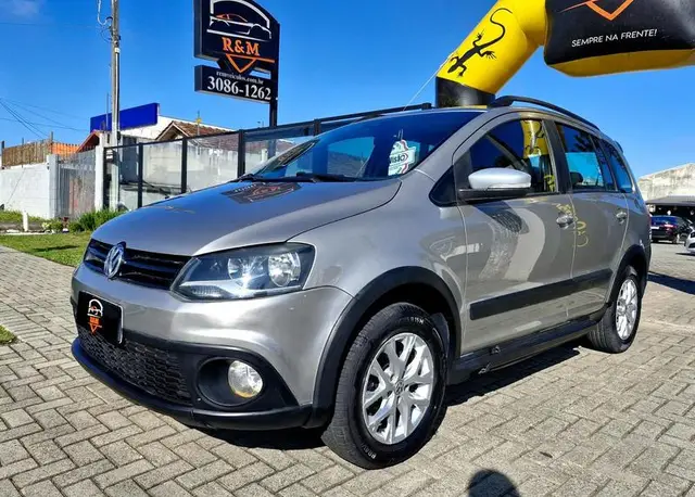 Carro Volkswagen SpaceCross 2014 1.6 8V (Flex)