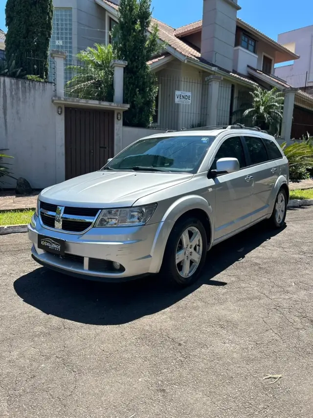 Carro Dodge Journey 2010 R/T 2.7 V6