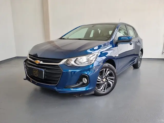 Carro Chevrolet Onix Plus 2024 LT 1.0