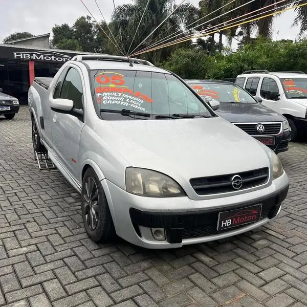 Carro Chevrolet Montana 2005 Conquest 1.8 (Flex)