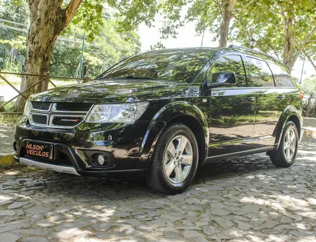 Carro Dodge Journey 2013 SXT 3.6 (aut)