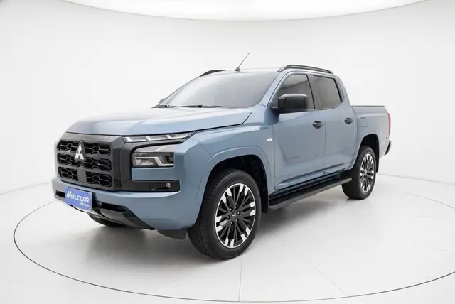 Carro Mitsubishi Triton 2026 GLS