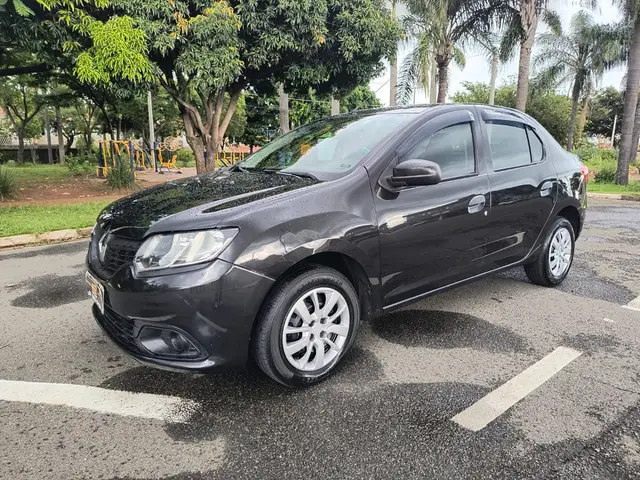 Carro Renault Logan 2016 Authentique 1.0 16V (flex)