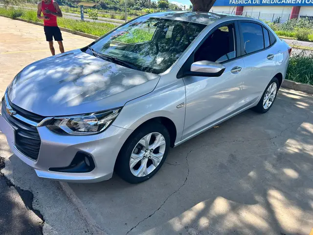 Carro Chevrolet Onix Plus 2023 LTZ 1.0 Turbo