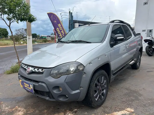 Carro Fiat Strada 2020 Adventure 1.8 16V (Flex) (Cabine Dupla)