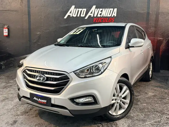 Carro Hyundai ix35 2017 2.0 2WD (Aut) (Flex)
