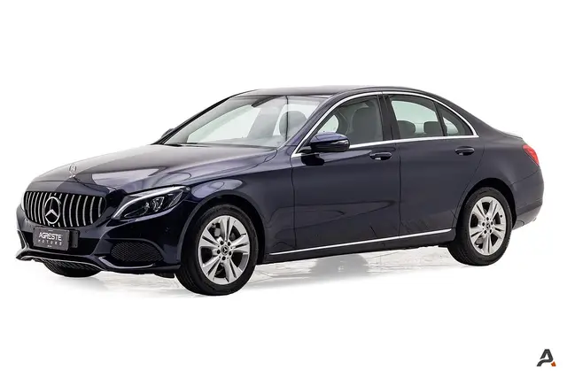 Carro Mercedes-Benz Classe C 2018 C 180 Avantgarde FlexFuel