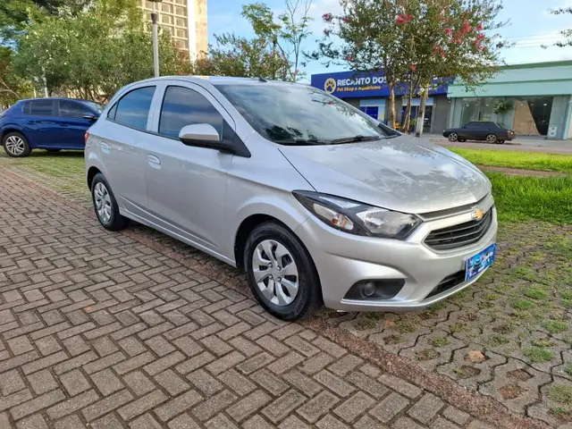 Carro Chevrolet Onix 2019 1.0 LT SPE/4