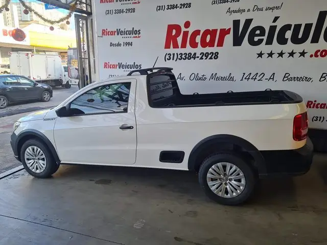 Carro Volkswagen Saveiro 2023 Robust 1.6 MSI CS (Flex)