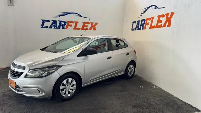 Carro Chevrolet Onix 2019 1.0 Joy SPE/4