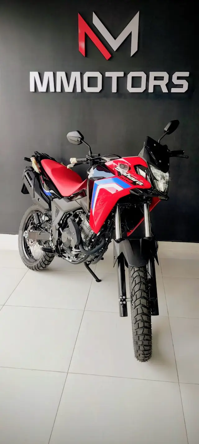 Moto Honda XRE Sahara 300 2026 Rally